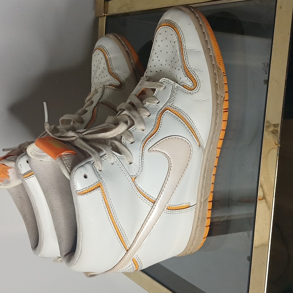 Nike Sky High Hidden Wedge White And Orange Size 8 - Picture 5 of 16
